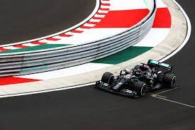 Esta temporada 2021, el neerlandés ya lleva cuatro triunfos y es líder destacado del mundial con 156 puntos, 18 más que los que a Gp Da Hungria Hamilton Faz Melhor Tempo No Primeiro Treino Apenas 0s086 A Frente De Bottas Formula 1 Ge