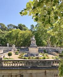 nimes mon escapade romaine les jardins de la fontaine suddelafrance gard occitanie vestigeromain patrimoinefrancai nimes arenes de nimes les fontaines