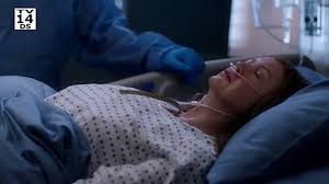 Les 15 premières saisons sont dispos sur salto. Grey S Anatomy S17e04 You Ll Never Walk Alone Video Dailymotion