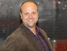 Er bedauere, daß man nicht mehr alles ungestraft sagen könne „der satz, man könne heute alles sagen, ist auch ein wenig blauäugig. Krimi Wilsberg Darsteller Leonoard Lansink Koln Ist Als Drehort Ziemlich Abgenudelt Kolner Stadt Anzeiger