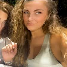 claire lee (@clairelee27)