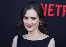 29 octombrie. Actriţa Winona Ryder împlineşte 53 de ani. Bunicii săi au  emigrat în SUA din România