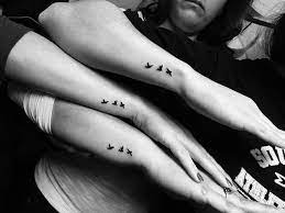 Pin For Later 23 Girl Squad Tattoo Ideas That Will Bond You For Life Birds In Flight Matching Best Friend Tattoos Cousin Tattoos Best Friend Tattoos