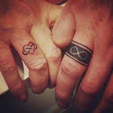 35 Sweet Simple Wedding Band Tattoos Wedding Band Tattoo Tattoo Wedding Rings Wedding Ring Tattoo