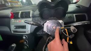 Kerisauan mula timbul sebab memikirkan remote kereta spare pun tak repair lagi. Steering Coil Apa Tu Kalau Putus Horn Bunyi Terus Ek Tips Youtube