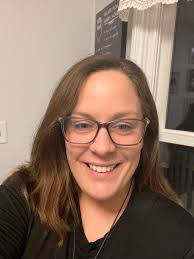 Bethany Odell's Instagram, Twitter & Facebook