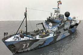 Steve irwin's 'hot niece' rebecca lobie shares a candid moment with fans as influencer reveals her anxiety gets so bad she doesn't want to get out of bed. Sea Shepherd Flaggschiff Steve Irwin Von Hmv Unsere Beitrage Modellwerft Vth Neue Medien Gmbh