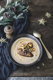Veloute De Chataignes Aux Girolles Et Foie Gras Recettes De Cuisine Veloute Chataigne Alimentation