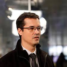 Oposição pede apuração sobre compra de móveis pela Presidência sem licitação