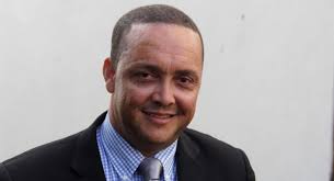 Intimacy moved CEO from 'car dealer to card dealer' -- lawyer