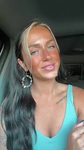 Navigating Work and Motherhood as a Single Mom