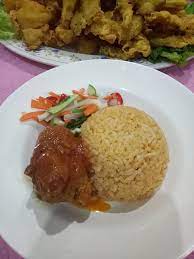Nasitomato #resepinasitomato #tomatorice nasi tomato sangat sedap bila dimakan di pagi raya.ia step by step: Set Nasi Tomato Gomore Hidang Masa Berbuka Atau Raya Memang Sedap Merecik