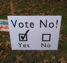 La socialización del costo y los beneficios que provee a los partidos políticos puede hacer la propuesta más atractiva políticamente, facilitando su adopción aún por vía del consenso. Argumentos En Pro Y En Contra Del Voto Obligatorio