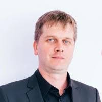 Remus Jones's Instagram, Twitter & Facebook