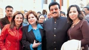 تشييع جثمان سمير غانم بحضور النجوم. Ø¯Ù†ÙŠØ§ ÙˆØ¥ÙŠÙ…ÙŠ Ø³Ù…ÙŠØ± ØºØ§Ù†Ù… ØªØ¨Ø¹Ø«Ø§Ù† Ø±Ø³Ø§Ø¦Ù„ Ù…Ø¤Ø«Ø±Ø© Ù„ÙˆØ§Ù„Ø¯Ù‡Ù…Ø§ ØµØ­ÙŠÙØ© Ø§Ù„Ø§ØªØ­Ø§Ø¯