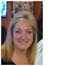 Lori Cintron's Instagram, Twitter & Facebook