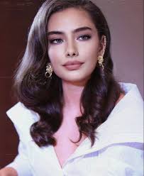 Pin On Neslihan Ataguel