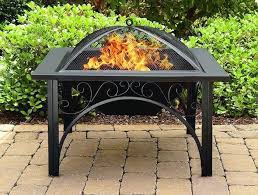 1001 Idees Brasero De Jardin 40 Modeles Design Pour Rester Au Chaud Foyer Carre Feu De Bois Foyer Facile