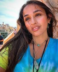 Tamara Magee's Instagram, Twitter & Facebook