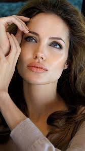 Анджелина джоли — это имя, а войт — фамилия. Andzhelina Dzholi Makiyazh Angelina Jolie Makeup Angelina Jolie Pictures Angelina Jolie