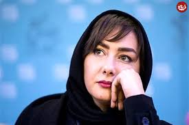 تصاویری جالب از هانیه توسلی در پشت صحنهِ یک فیلم در سال ۱۳۷۹
