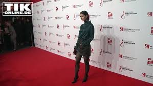 Elif jale yeşilırmak (born 1986), turkish wrestler of russian origin; Musikautorenpreis 2019 Lena Sehr Sexy Elif Geehrt Tikonline De