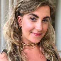 Denise Stam's Instagram, Twitter & Facebook