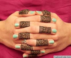 Apr 18, 2019 · itulah yang dapat kami bagikan mengenai cara menghilangkan tulisan page 1 di excel. Tanpa Harus Lihai Menggambar 10 Desain Tato Henna Ini Bisa Jadi Contekan Untuk Tampil Menawan