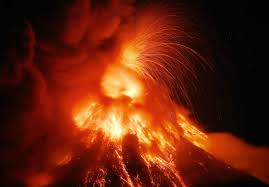 The Philippines Most Active Volcano Is Spewing Fountains Of Lava And Massive Ash Plumes Time Volcano Legazpi City Philippines