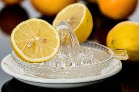 Caranya, ambil lima biji bedak sejuk, perahkan sedikit lemon dan dicampurkan bersama satu sudu kecil minyak zaiton. 12 Cara Menghilangkan Bekas Jerawat Dengan Cepat Dan Alami Updated 2019 Bukareview
