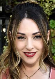 Mythica: Żelazna korona (2016) pełna obsada