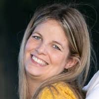 OXYCURE Email Format