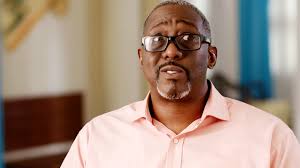 Before The 90 Days' Preview: Violet Asks How Much Money Riley Has