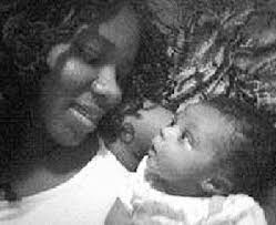 Can any body make this photo better less grainy and a Lil more clear