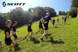 Découvrez le comparatif de matériel et d'exercices de sport ✅. Tests Des Chaussures De Trail De Scott La Kinabalu Et La Supertrac Rc