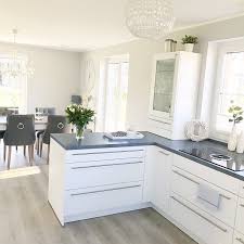 Instagram Wohnemotion Landhaus Küche Kitchen Modern Grau