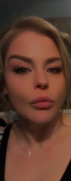 Okay #goodnight for real this time🤪 I Ibe be rippin' the drawls off them  Reese's bernis S cup cups.