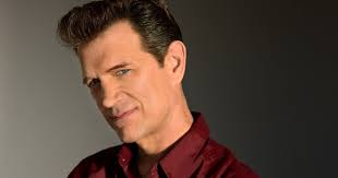 Chris Isaak interview & more! Rockabilly N Blues Radio Hour 04-04-16