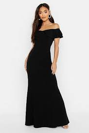 In questo outfit brillerai non solo nelle situazioni di tutti i giorni, ma decorerai anche con la tua presenza qualsiasi evento. Vestiti A Coda Di Rondine Maxi Abiti Da Sirena Boohoo