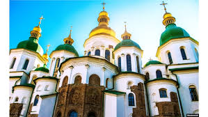 988 рік вважається початком нової епохи давньоруської держави, яку заклав володимир великий. Istorik Hreshennya Rusi Oznachalo Prihid Na Ci Tereni Yevropejskoyi Civilizaciyi