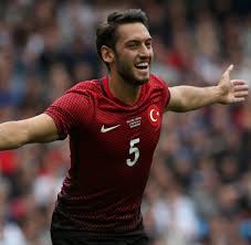 Statistics, appearances, age, news and career. Recep Tayyip Erdogan Hakan Calhanoglu Sorgt Mit Video Fur Wirbel Welt