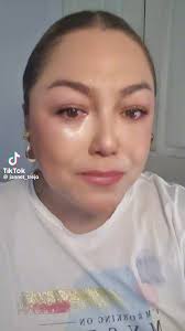 Que no m4m3...esta señora de todo llora...