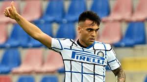Inter's financial situation could lead to the nerazzurri selling several of their title winners. Tottenham Viserait Egalement Lautaro Martinez