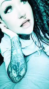 Angelica Vallin's Instagram, Twitter & Facebook