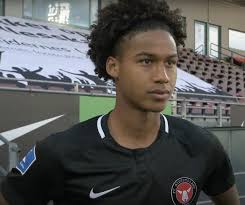 Forsvarsspilleren er noteret for 146 for kampe i serie a. Monchengladbach Eye Fc Midtjylland Midfielder Cajuste