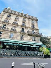 Anecdotes of Two-riffic Twins