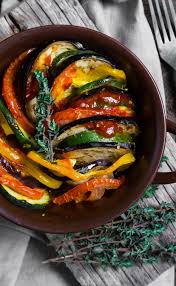 It was the eighth film produced by pixar and was written and directed by brad. Ratatouille