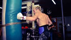 Maybe you would like to learn more about one of these? Julio Cesar Chavez Jr Y Un Entrenamiento Especial Con Su Familia Foto En El Ring
