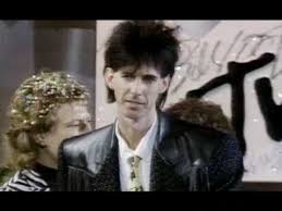 Září zemřel rockový hudebník a zakladatel skupiny the cars ric ocasek. Paulina Porizkova And Ric Ocasek The Cars Youtube