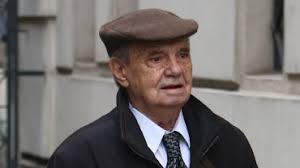 Lesnatost tohoto území však dosahuje pouze 15 %. 2om4 Ksticdmrm